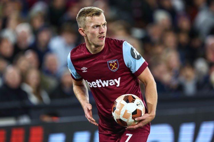 开云APP-TA：西汉姆中场沃德·普劳斯即将租借加盟伯恩利，已获准接受体检