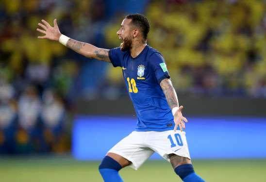 开云娱乐-平哥伦比亚 巴西队9连胜作古 弟媳迎国家队百战